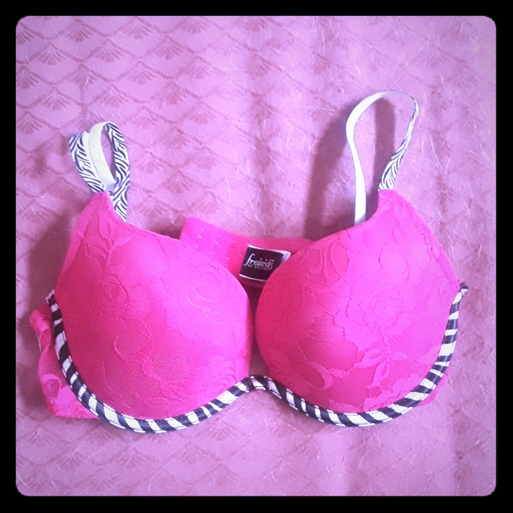 Frederick's of Hollywood BRA 34C